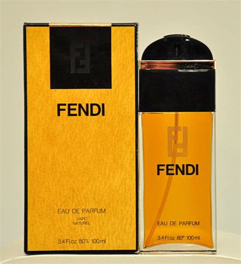 fendi donna abbigliamento|fendi donna perfume.